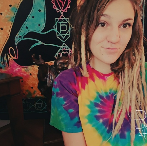 Meet your Posher, Lexxi - Picture 5 of 5