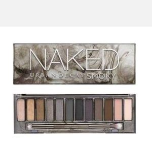 Urban Decay Naked Smokey Palette