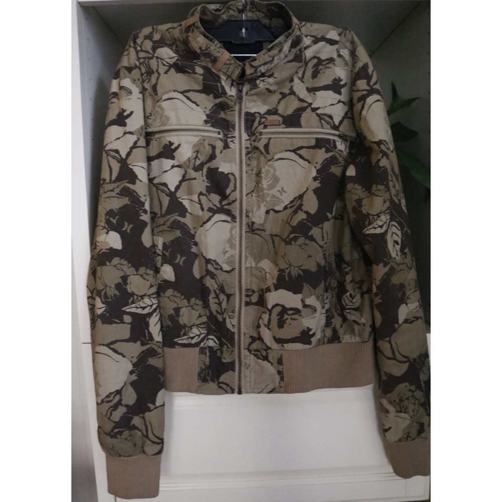 ✨FLASH SALE✨ Hurley Print Jacket