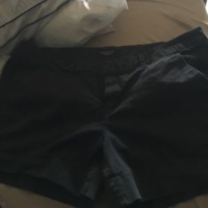 American eagle midi shorts