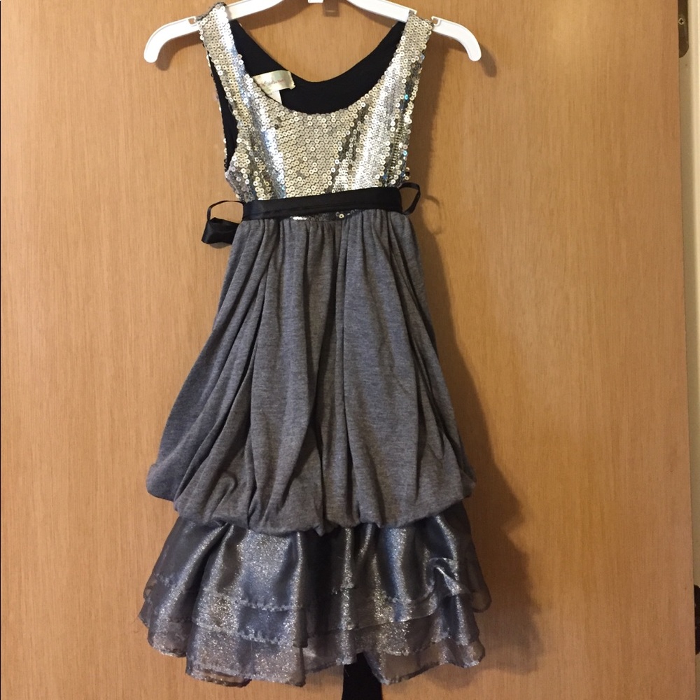 SOLD!! Girls Holiday Dress Silver Sequin - Size 6