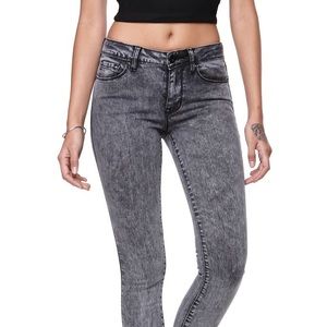 🖤O'Neill acid wash jeans 💙