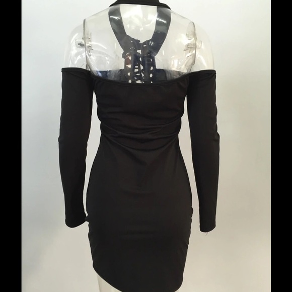 Cold Shoulder Lacey Dress - Picture 3 of 8