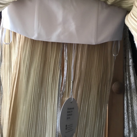 Bounce top by RUNWAY sexy gold club top NWT - Picture 7 of 7