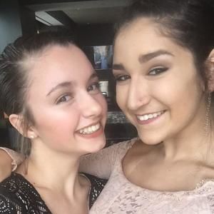 Meet your Posher, Gabrielle