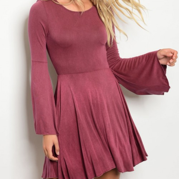 DRESS Skater dress with flared sleeves - Picture 3 of 4