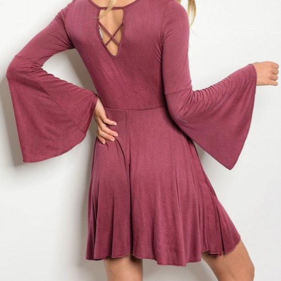 DRESS Skater dress with flared sleeves - Picture 4 of 4