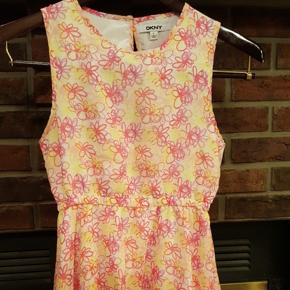 DKNY Girl's casual Dress Size Large