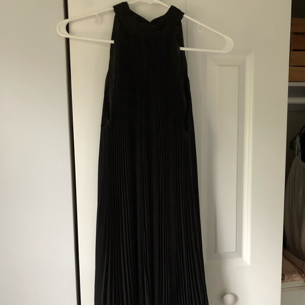 Black guess cocktail dress