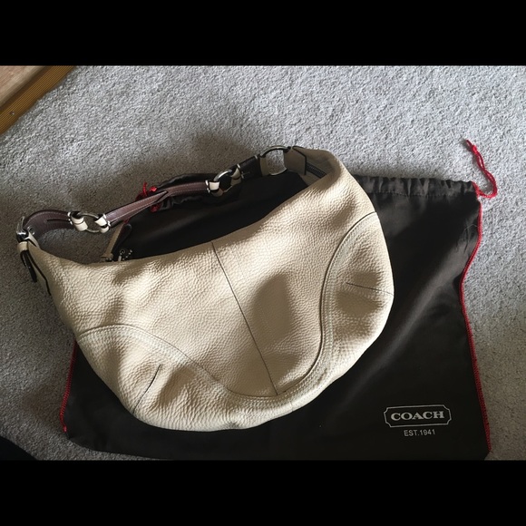 Coach purse - Picture 2 of 2
