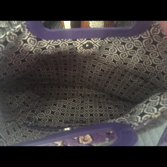 Vera Bradley Purple Paisley Handbag Purse - Picture 2 of 3