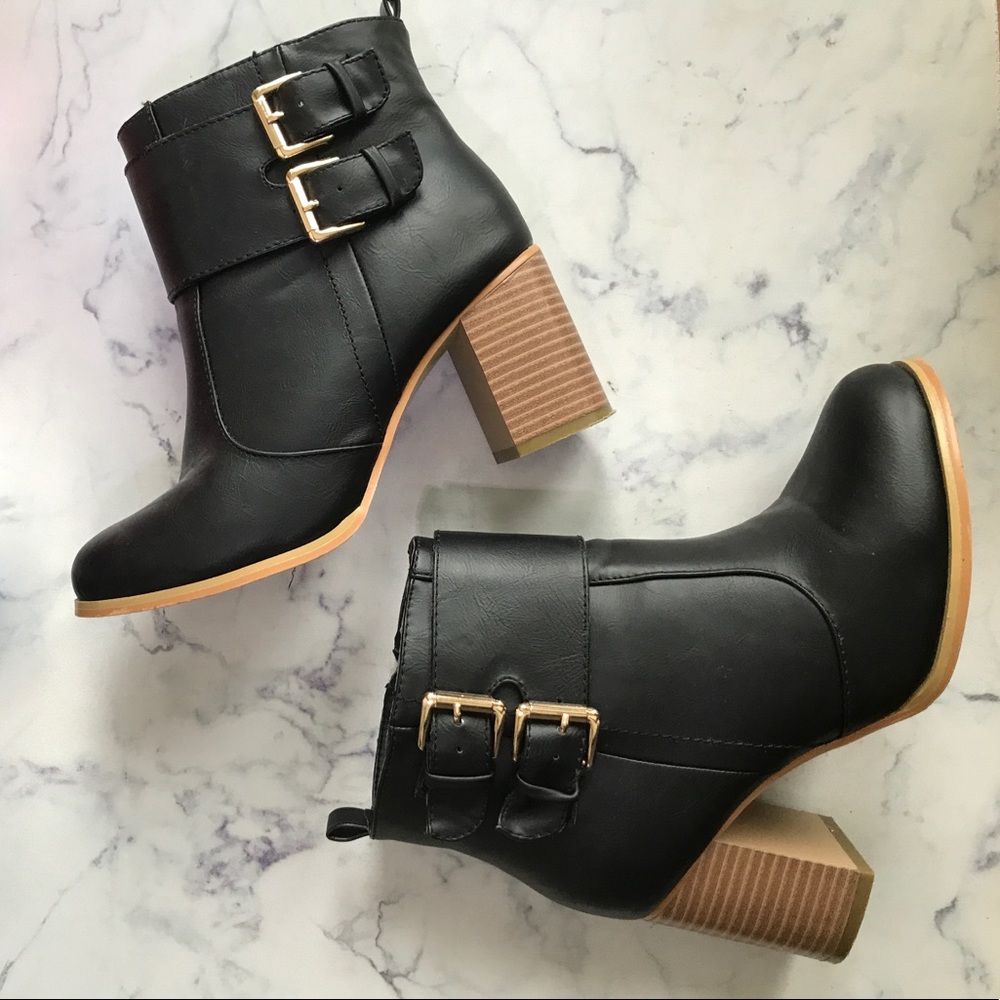 Black Anke Booties