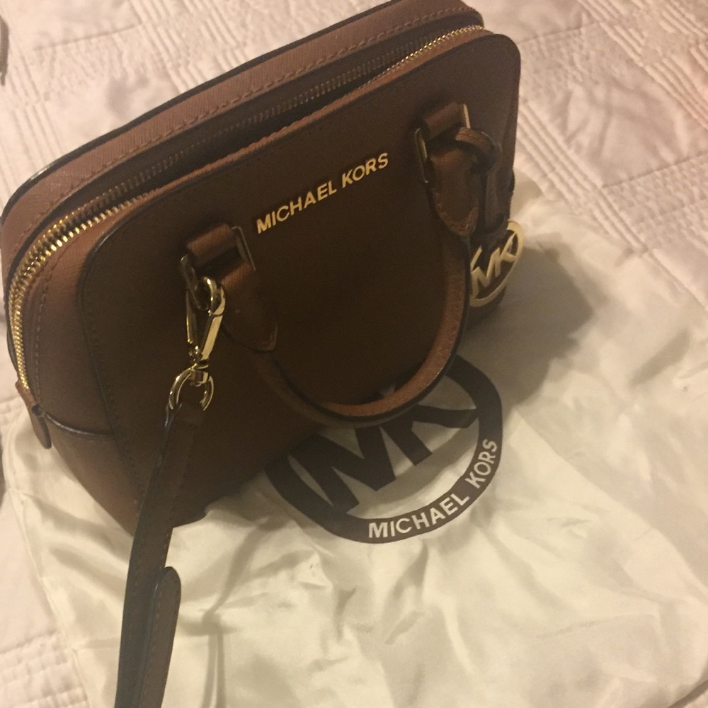Michael Kors Crossbody