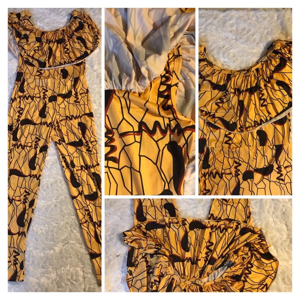 Abstract Off Shoulder Jumpsuit - Picture 5 of 7