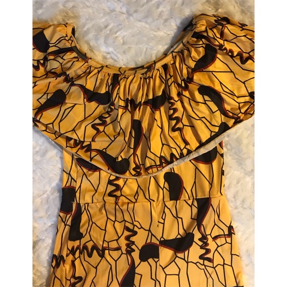 Abstract Off Shoulder Jumpsuit - Picture 6 of 7