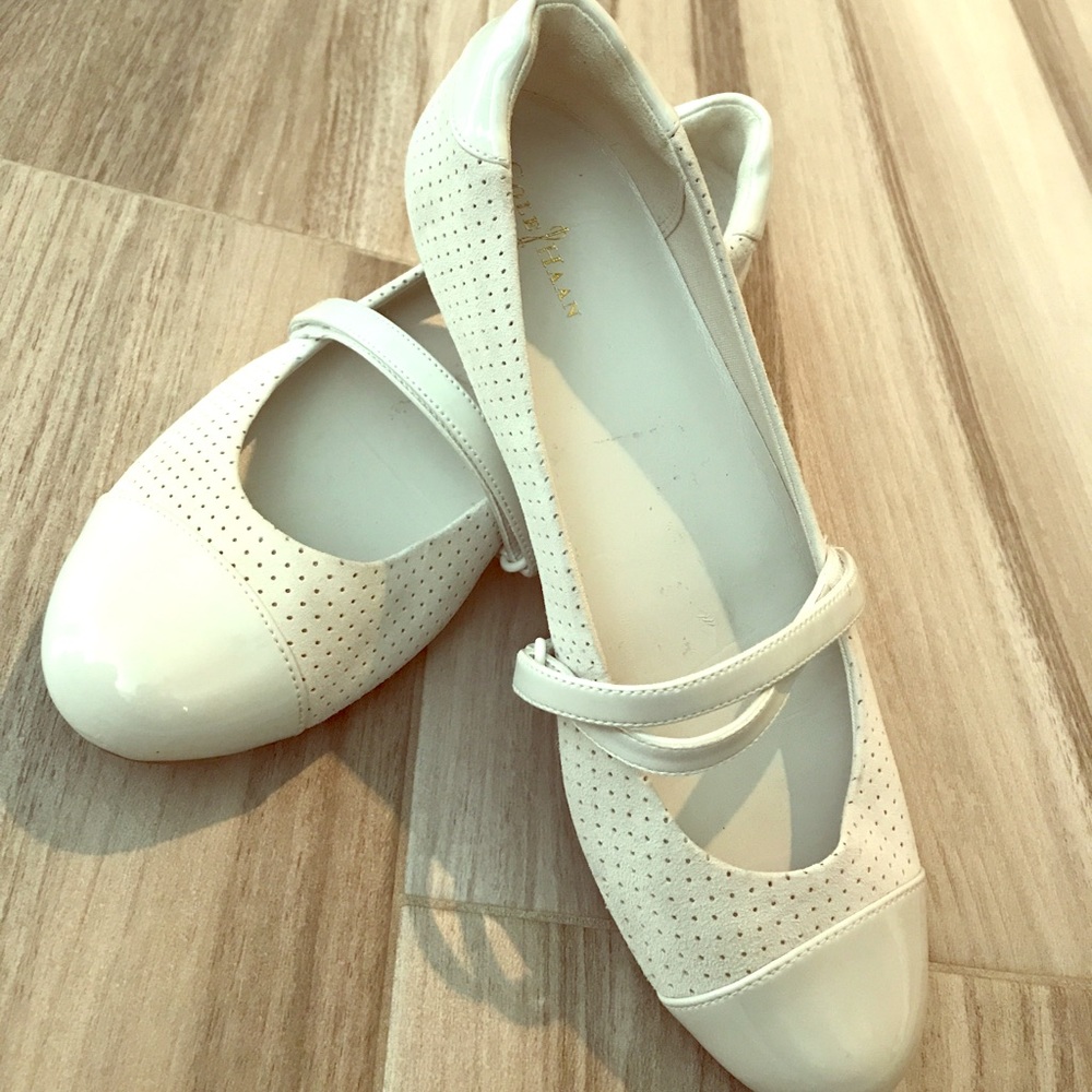 Cole Haan flats!