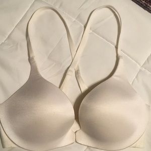 Victoria’s Secret Incredible push up bras