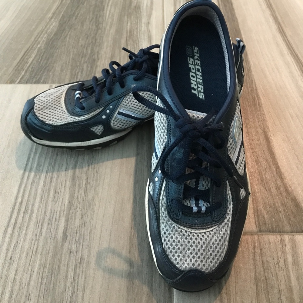Sketchers Sport Shoes