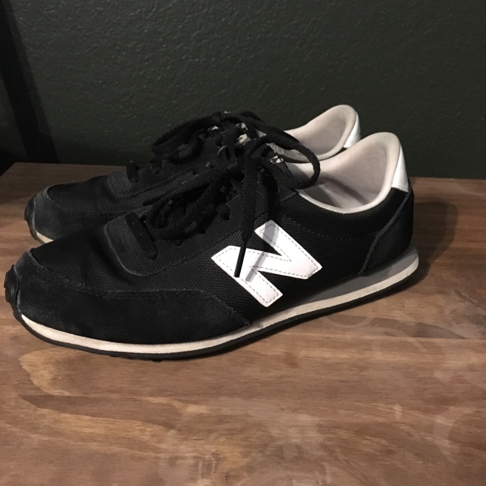 New Balance Sneakers
