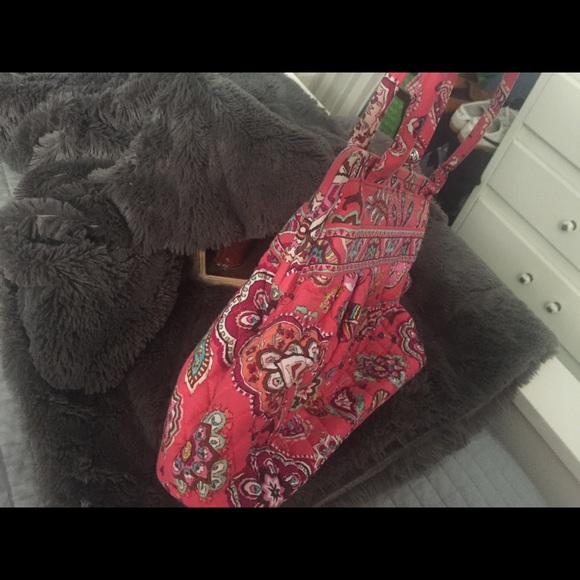 Vera Bradley Hot Pink Paisley Handbag - Picture 2 of 3