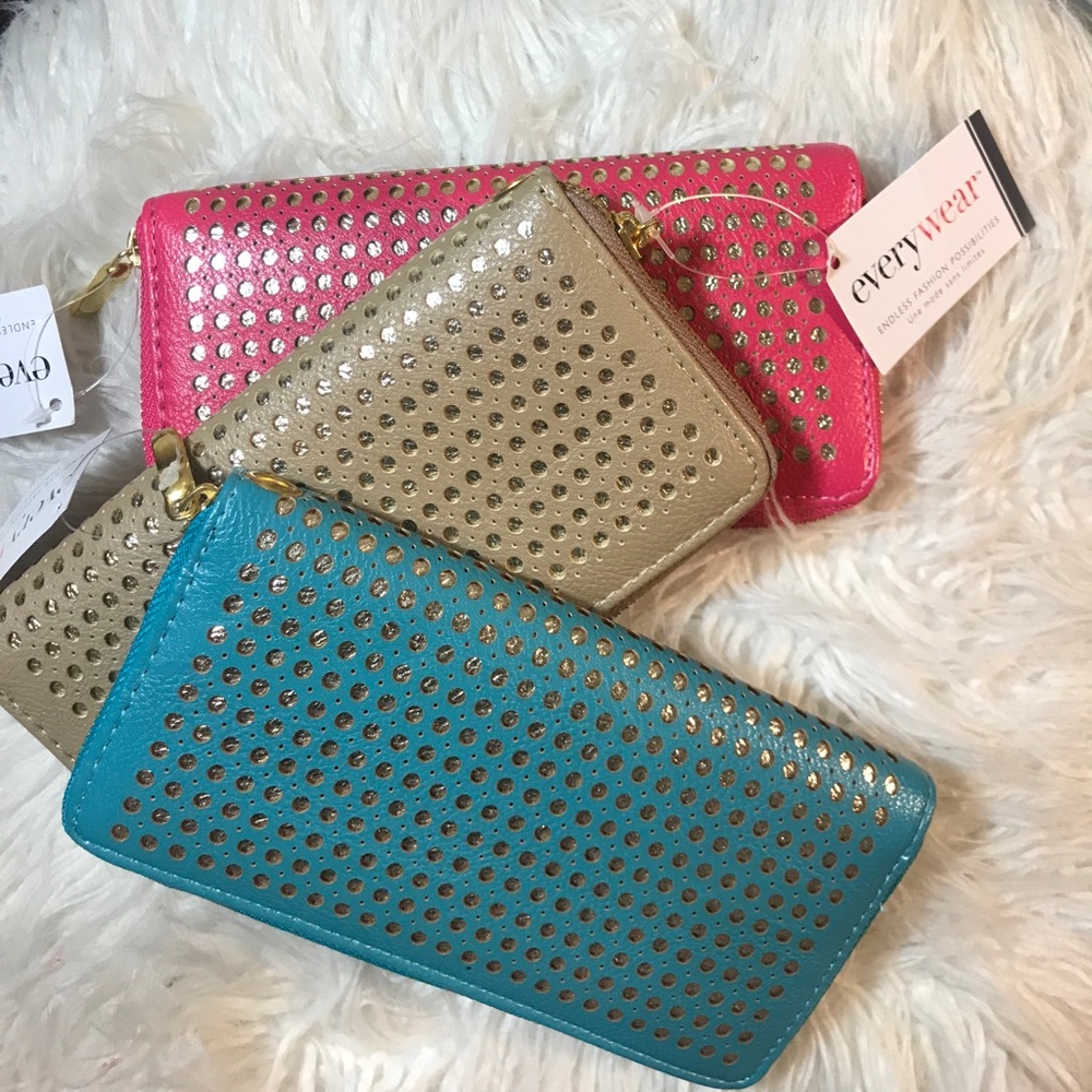 Foiled wallet