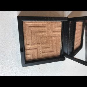 Dose of Colors Gold is the new black