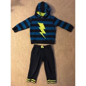 Boys Gymboree two piece sweatsuit