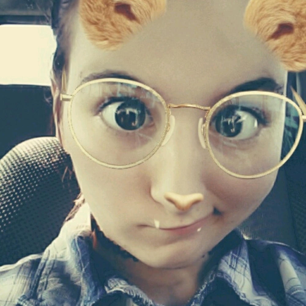 Meet your Posher, Jadelyn
