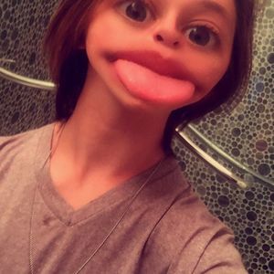 Meet your Posher, Camron