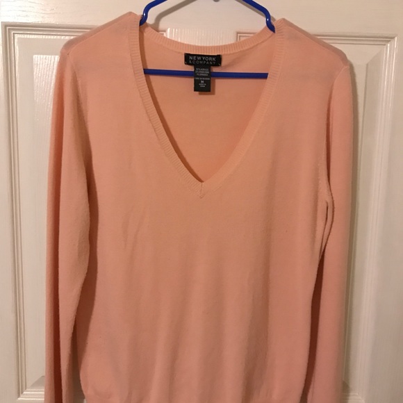 Sweaters - Picture 3 of 7