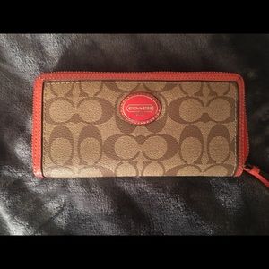 Coach wallet