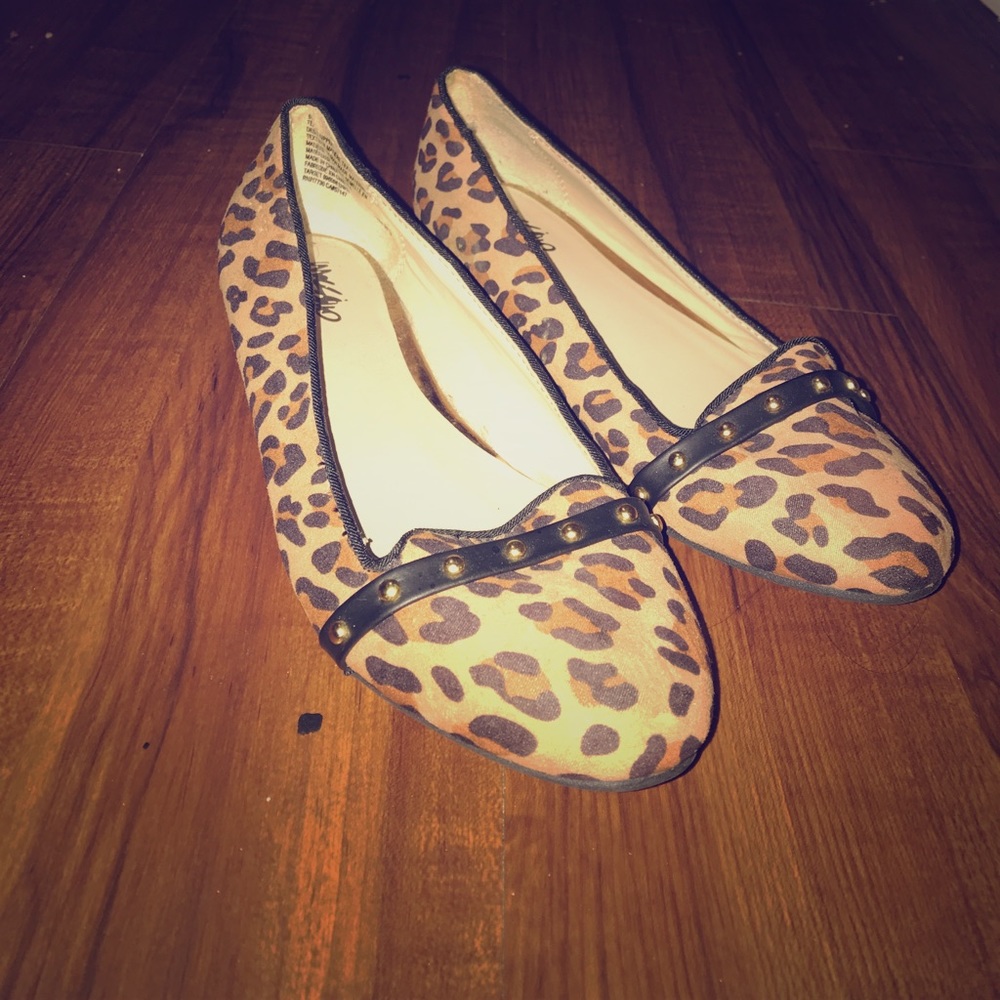 Leopard Flats
