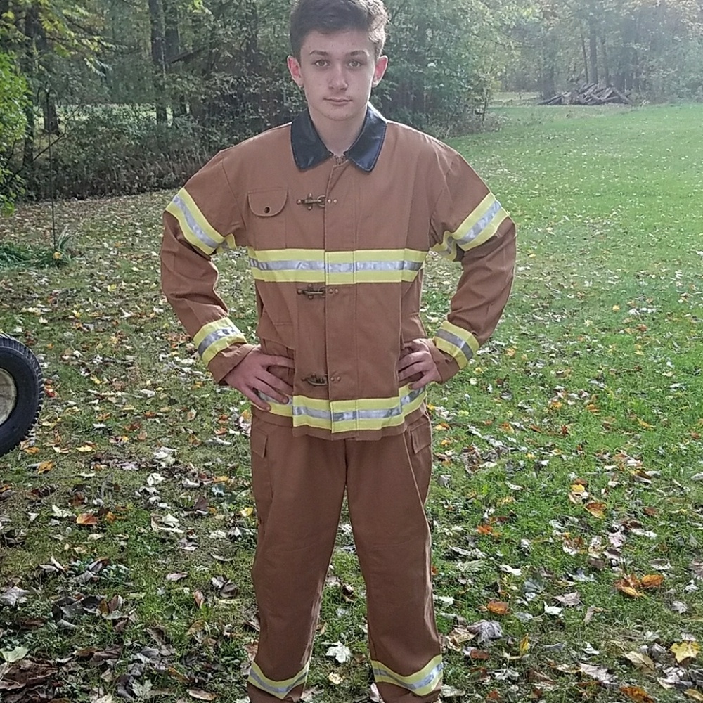Men's fireman costume