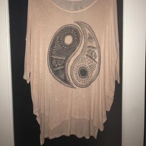 United XXVI Aeropostale shirt