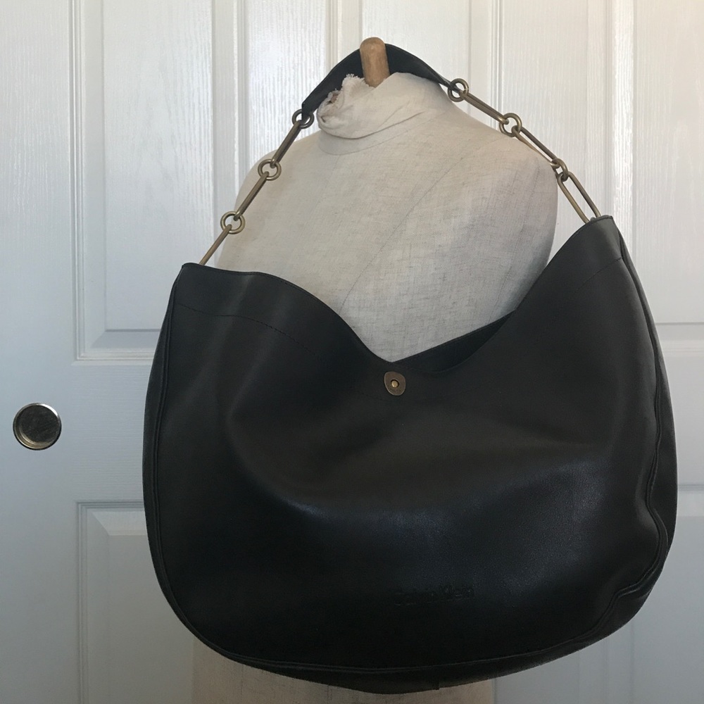 Calvin Klein black shoulder handbag