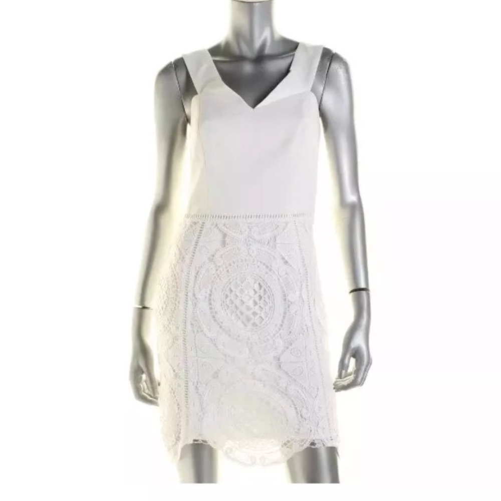 NWT Adelyn Rae Woman's ivory dress size S