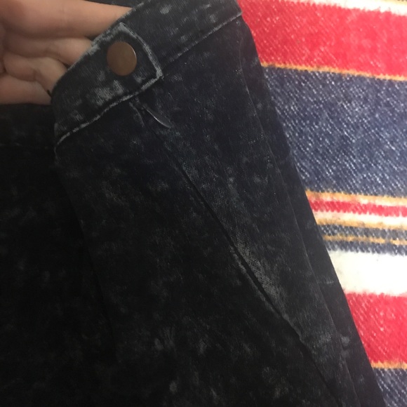 Forever 21 skirt - Picture 3 of 3