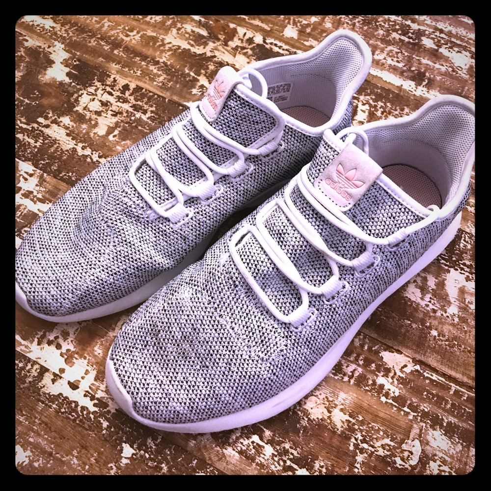 Adidas size 10 tubular shadow tennis shoe