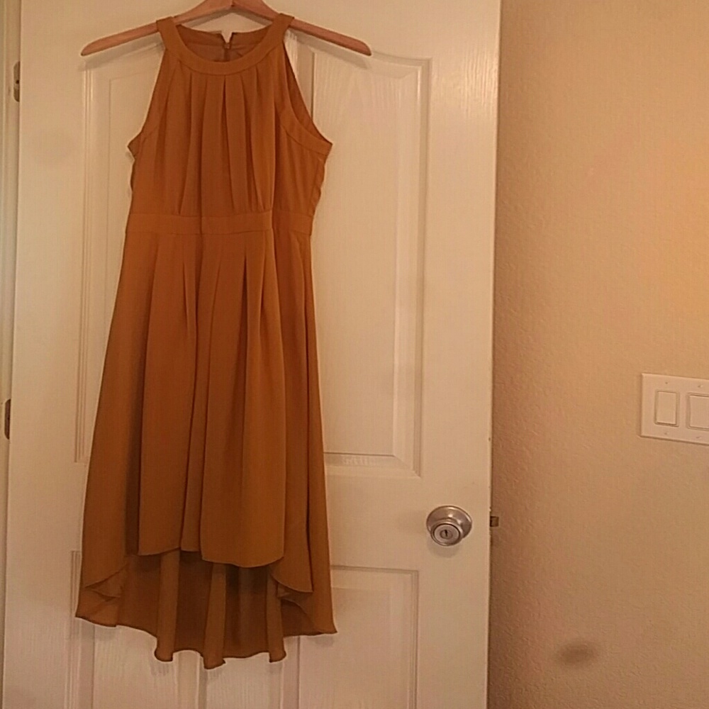Banana Republic hi-low dress