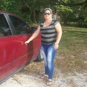 Meet your Posher, Yanet l