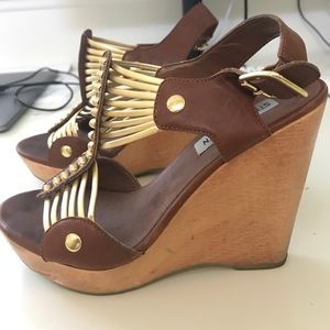 Steve Madden wedge sandal