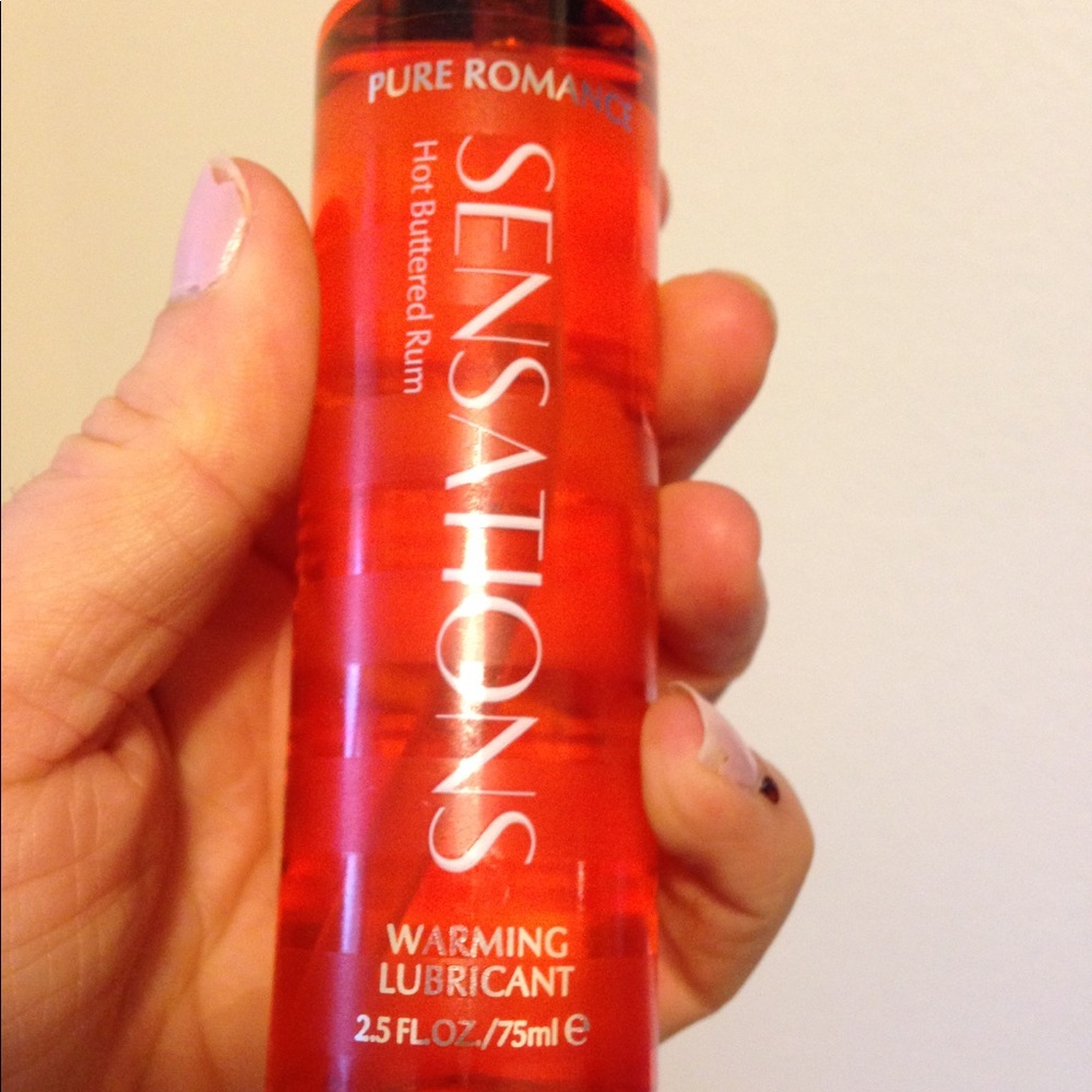 PURE ROMANCE BRAND NEW HOT BUTTERED RUM LUBRICANT