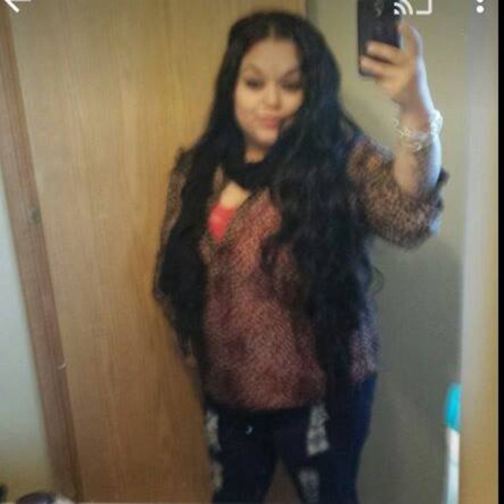 Meet your Posher, Monika