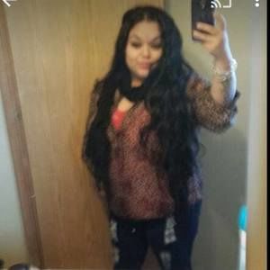 Meet your Posher, Monika