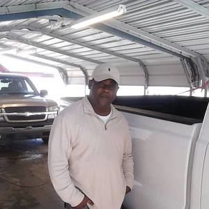 Meet your Posher, Kenneth