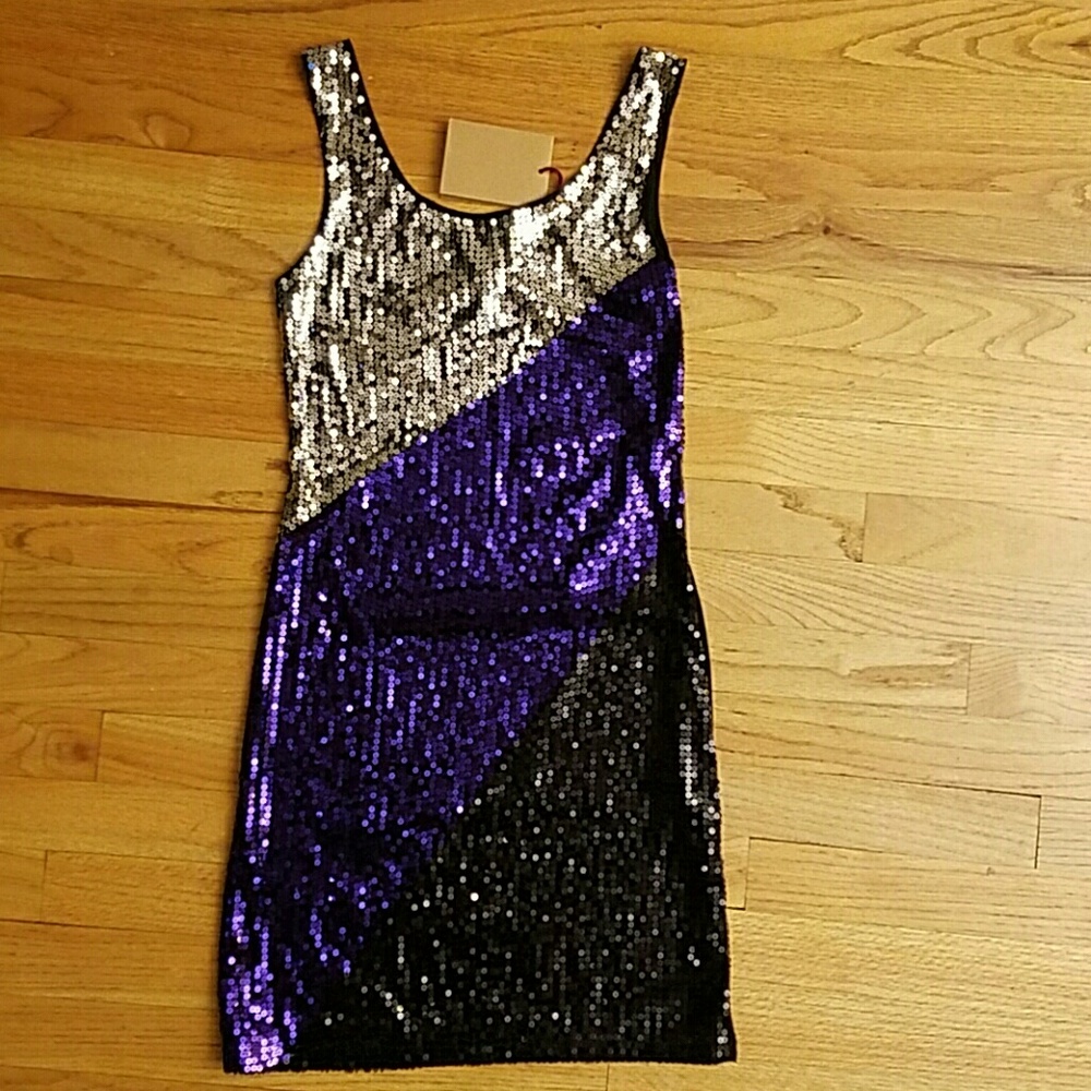 Junios  dress