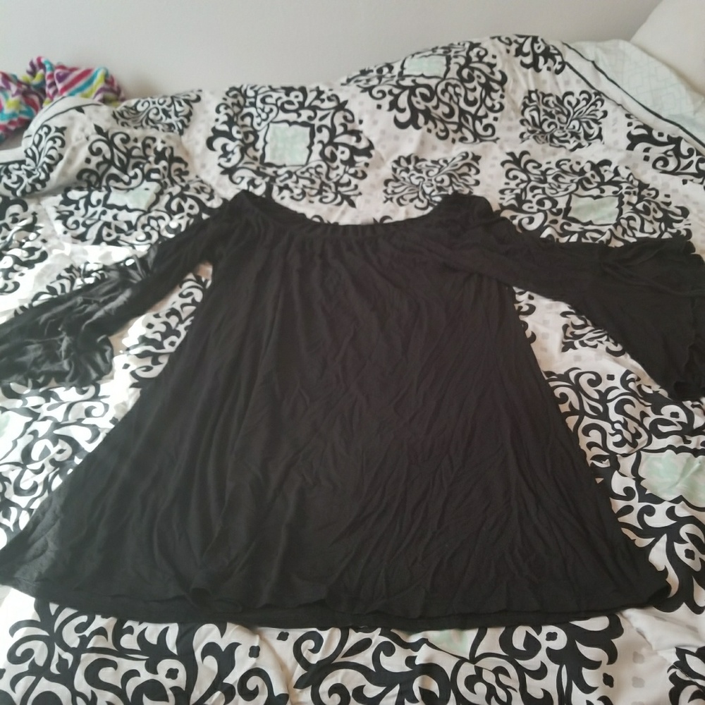 Tunic - Picture 2 of 3
