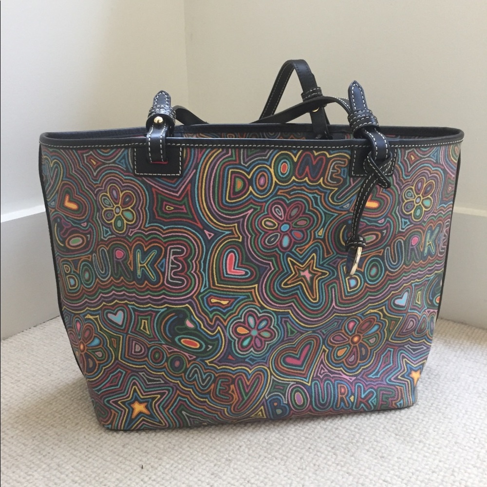 Dooney & Bourke Pocket book