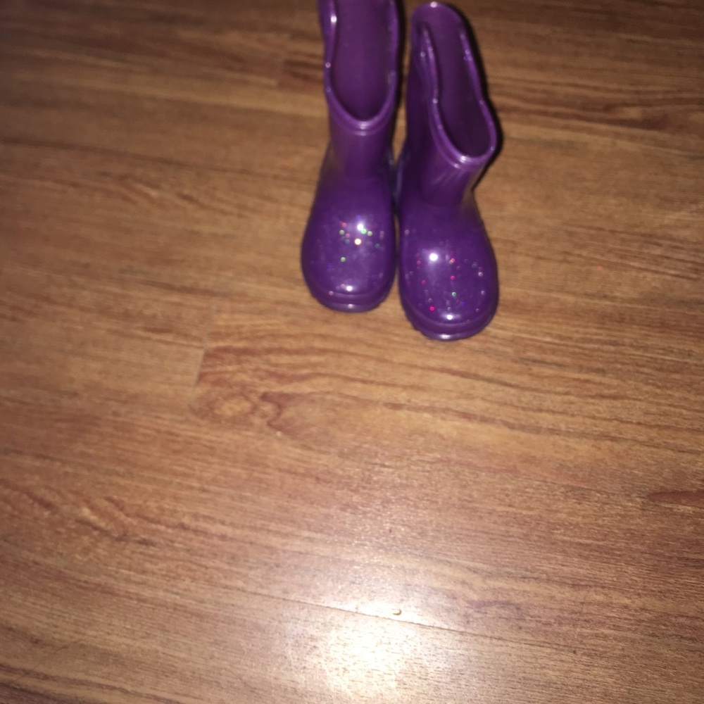 Baby girl rain boots size 5c