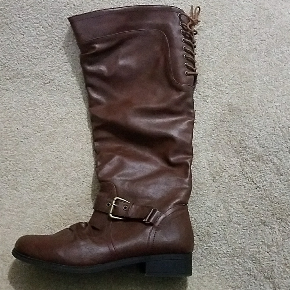 Awesome lace back boots